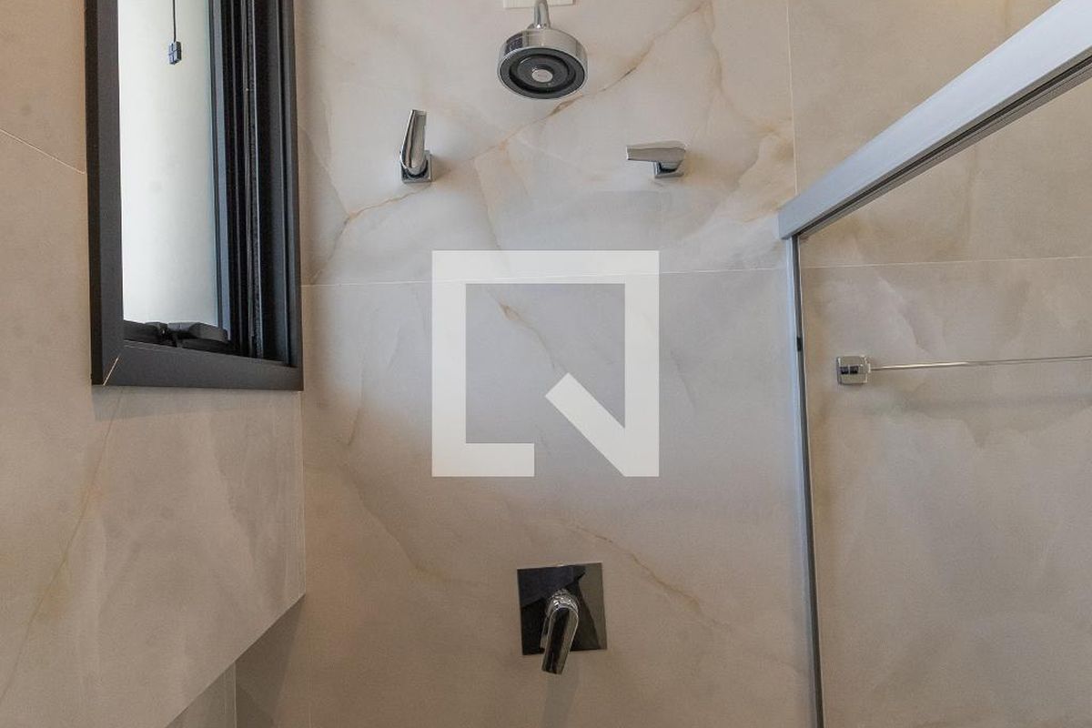 Casa à Venda - Swiss Park, 4 Quartos,  330 m2 em , Campinas - sp | SoloBR