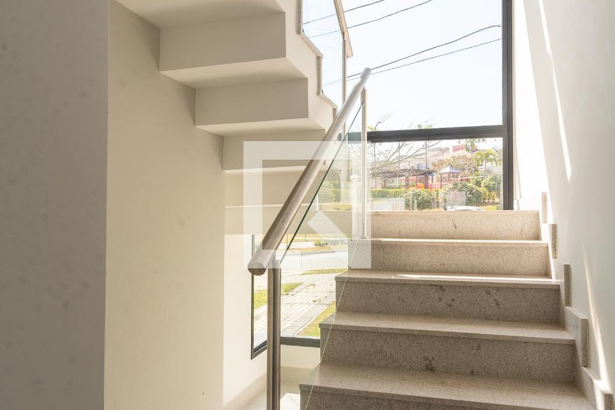 Casa à Venda - Swiss Park, 4 Quartos,  330 m2 em , Campinas - sp | SoloBR