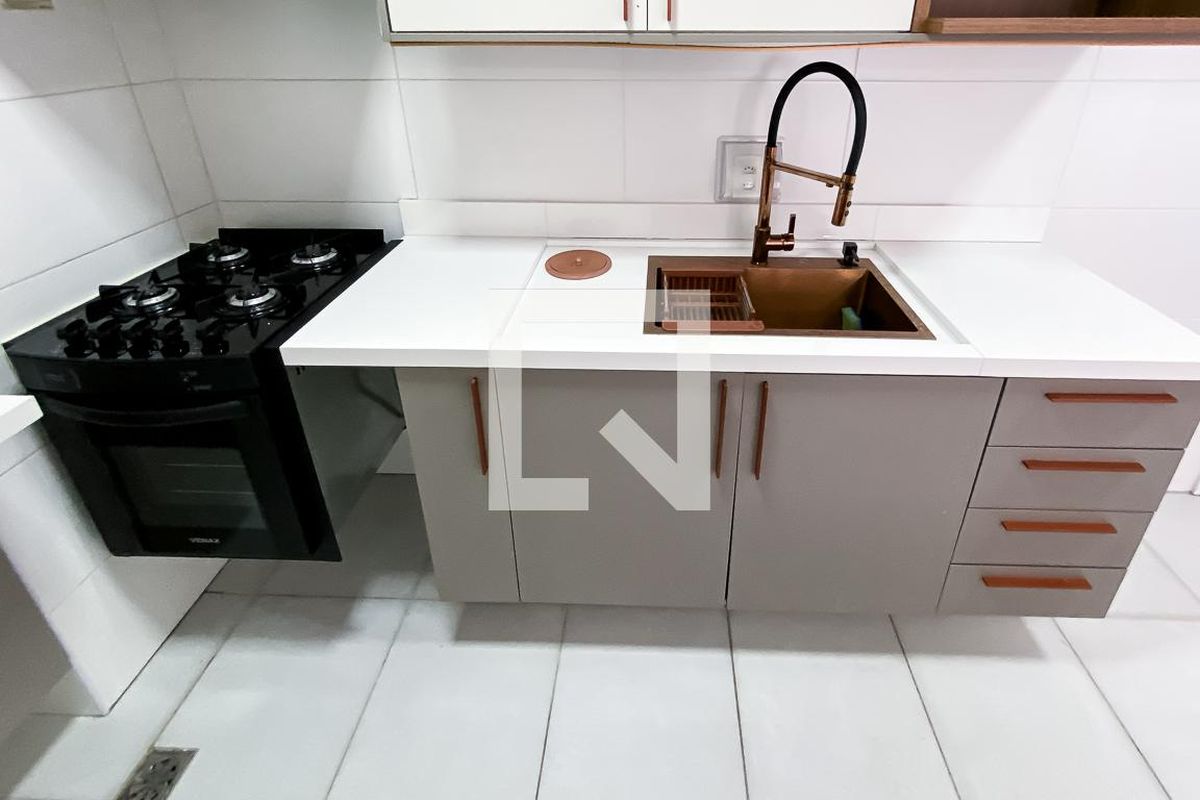 Apartamento, 2 quartos, 37 m² - Foto 25