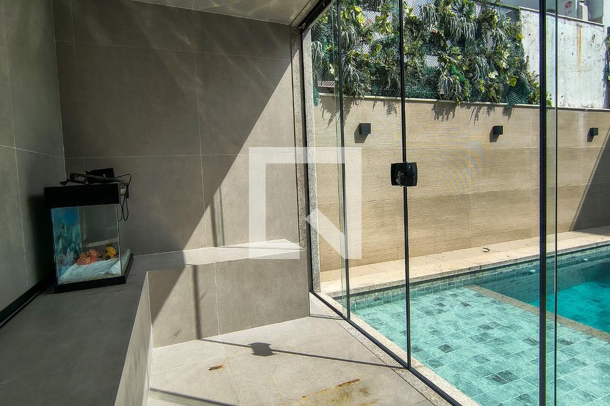 Casa, 5 quartos, 300 m² - Foto 158