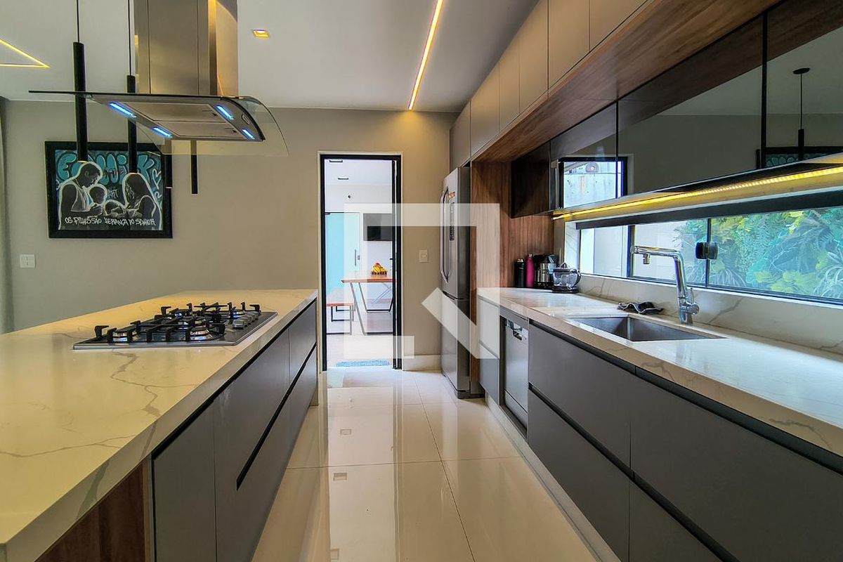 Casa, 5 quartos, 300 m² - Foto 124