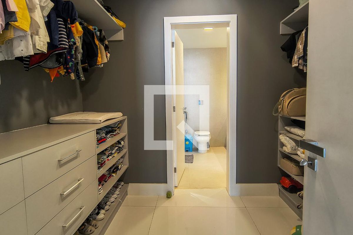 Casa, 5 quartos, 300 m² - Foto 24