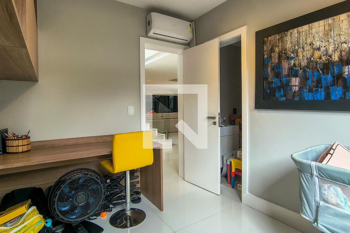 Casa, 5 quartos, 300 m² - Foto 78