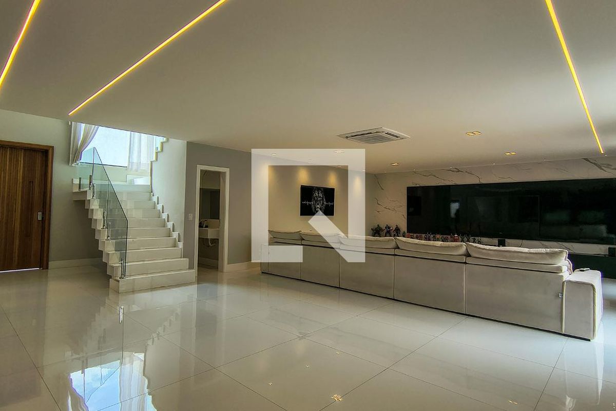 Casa, 5 quartos, 300 m² - Foto 2