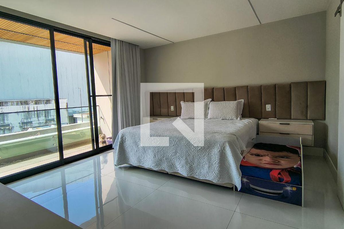 Casa, 5 quartos, 300 m² - Foto 48