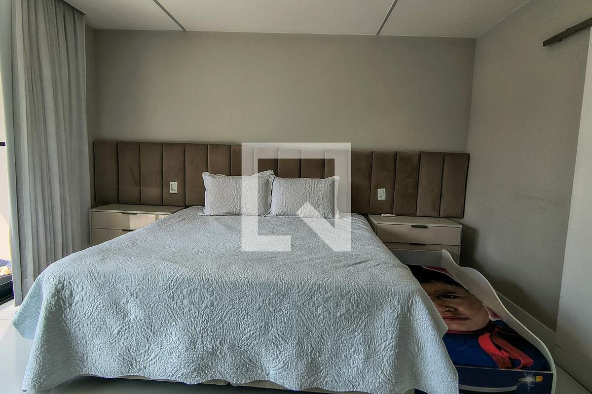 Casa, 5 quartos, 300 m² - Foto 52
