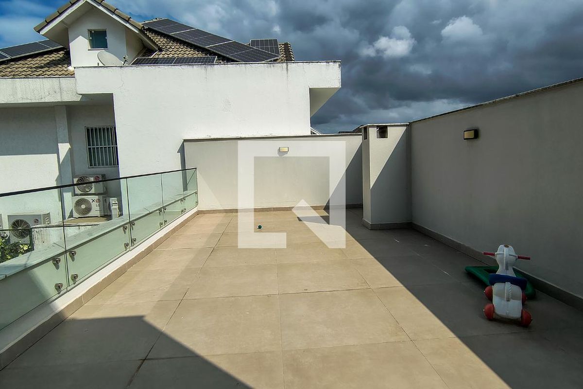 Casa, 5 quartos, 300 m² - Foto 28