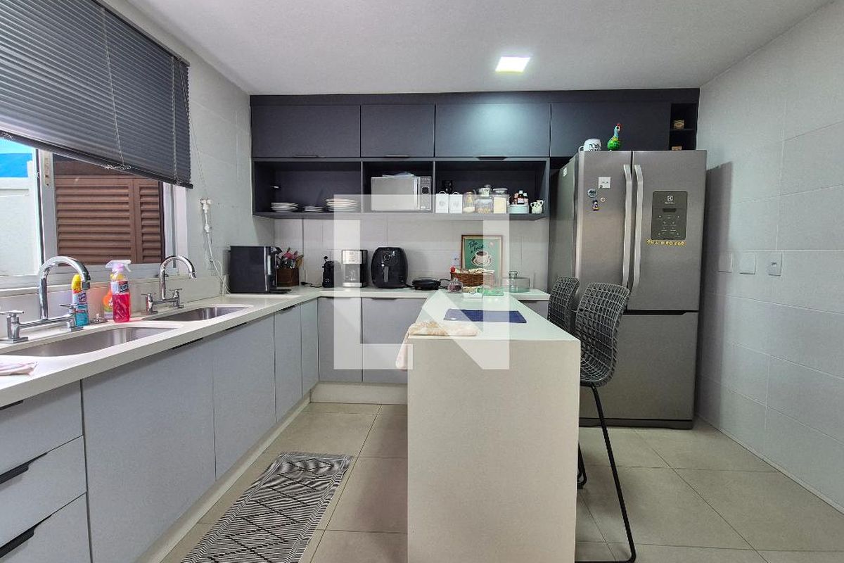 Casa, 3 quartos, 180 m² - Foto 80