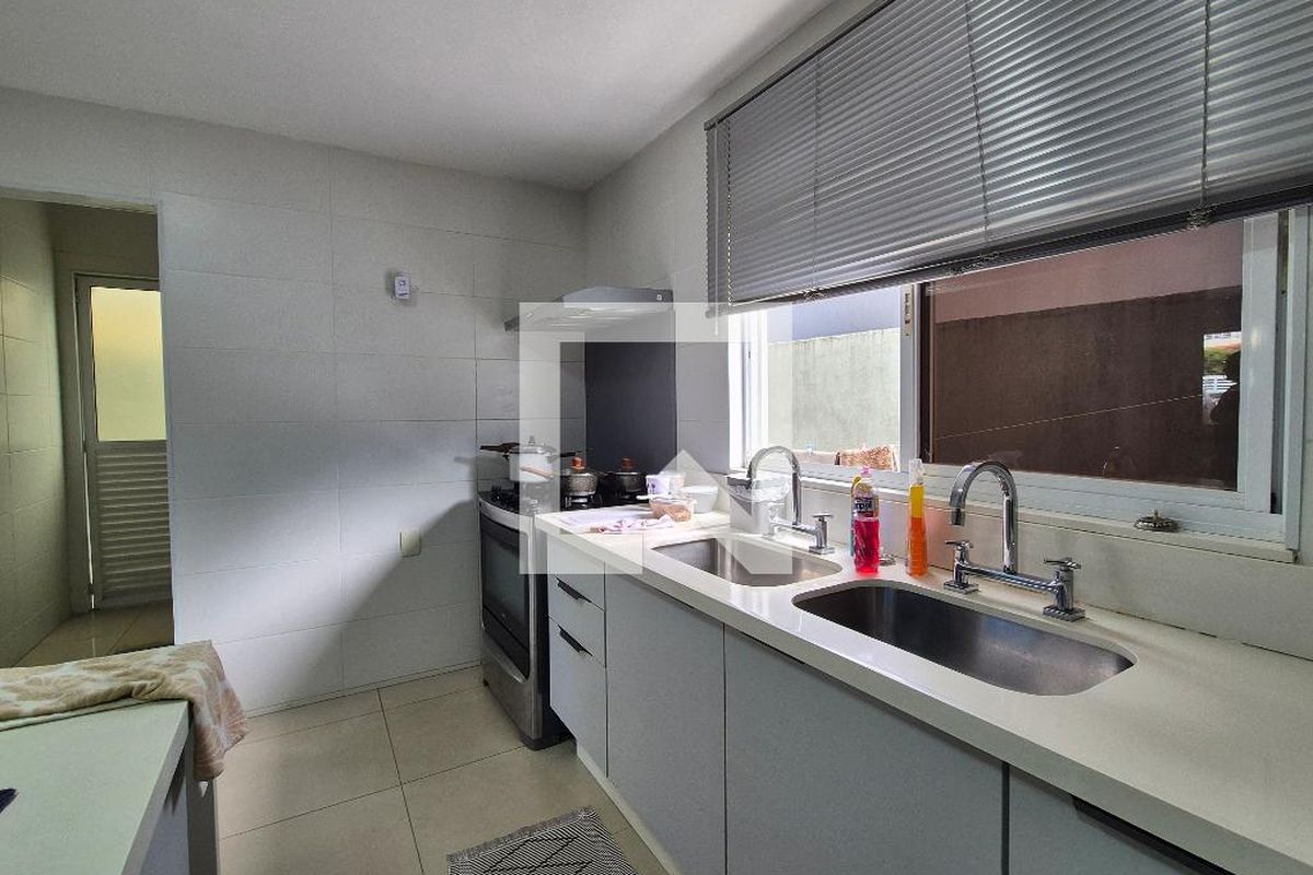 Casa, 3 quartos, 180 m² - Foto 84