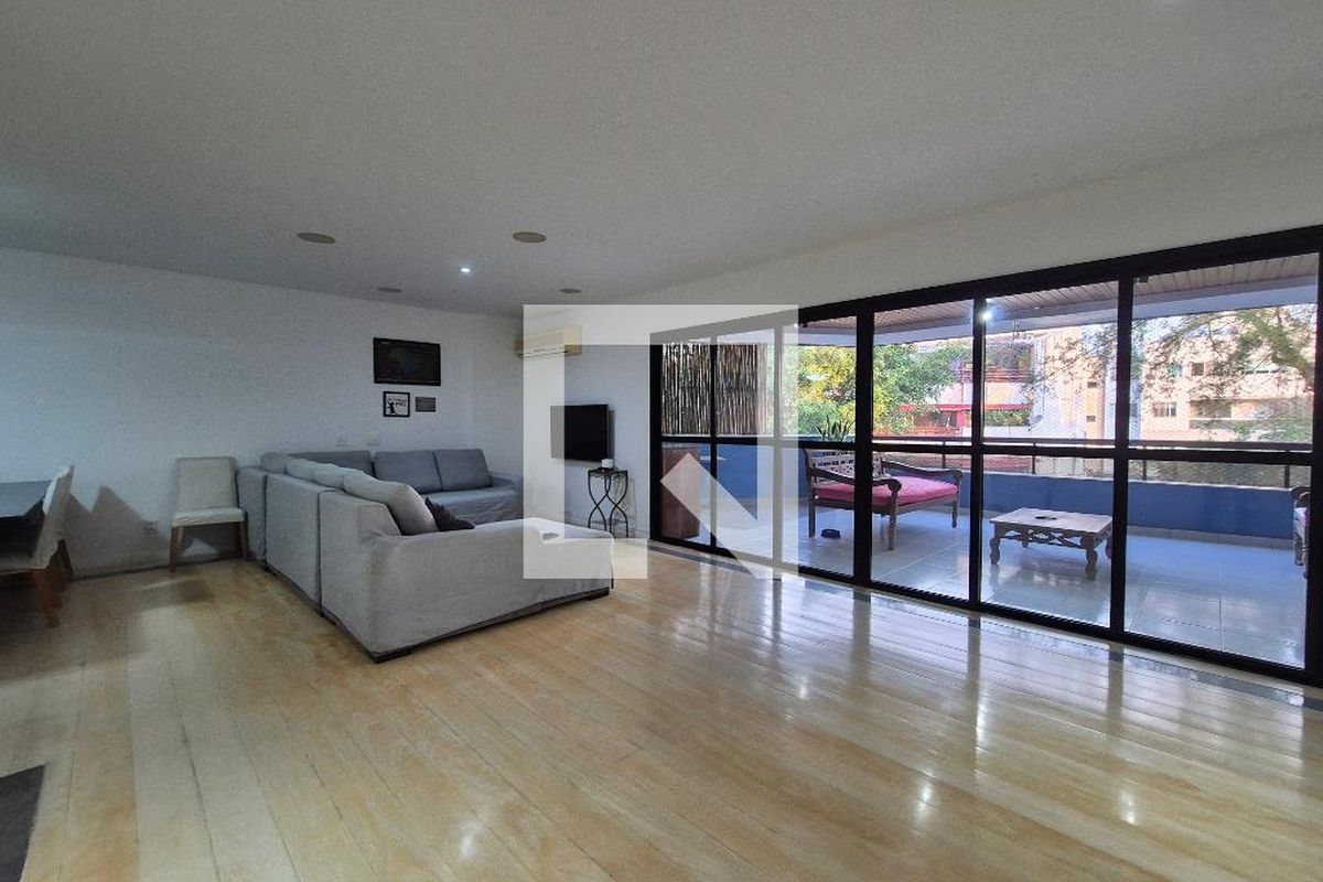 Apartamento, 3 quartos, 180 m² - Foto 2