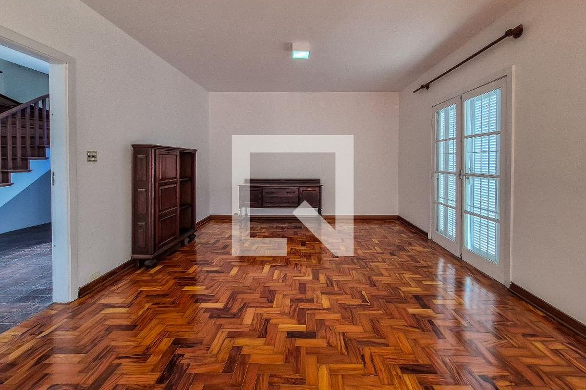 Casa, 6 quartos, 600 m² - Foto 2