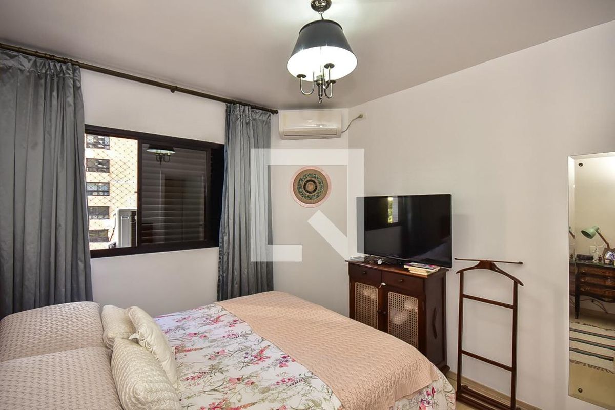 Apartamento, 3 quartos, 160 m² - Foto 32