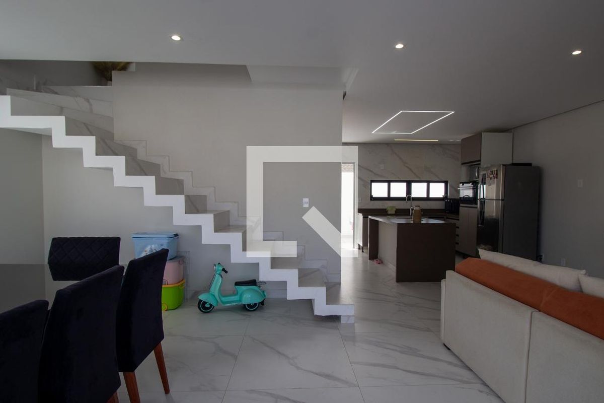 Casa, 4 quartos, 214 m² - Foto 4