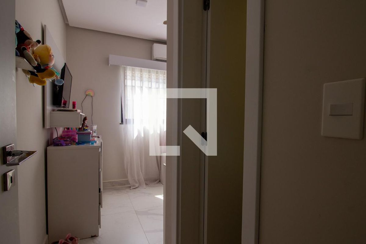 Casa, 4 quartos, 214 m² - Foto 42