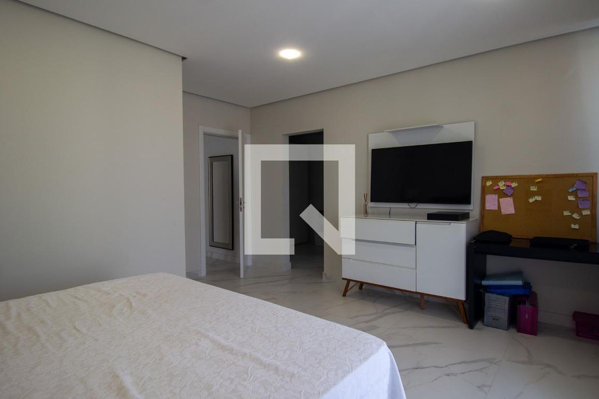 Casa, 4 quartos, 214 m² - Foto 18