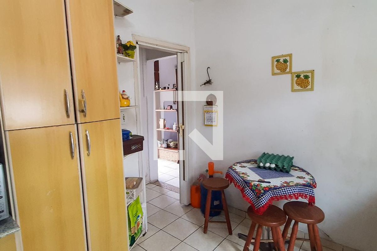 Casa, 4 quartos, 253 m² - Foto 54