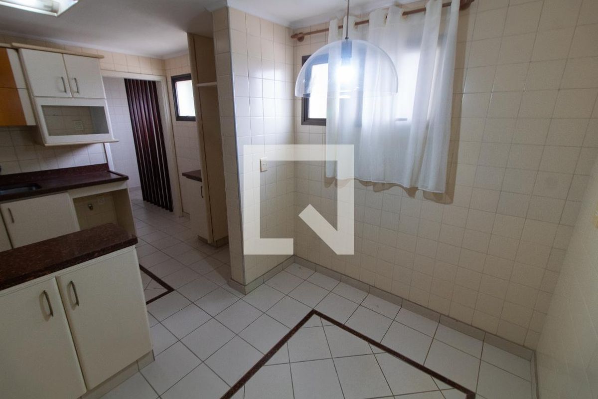 Apartamento à Venda - Cambuí, 3 Quartos,  156 m2 em , Campinas - sp | SoloBR