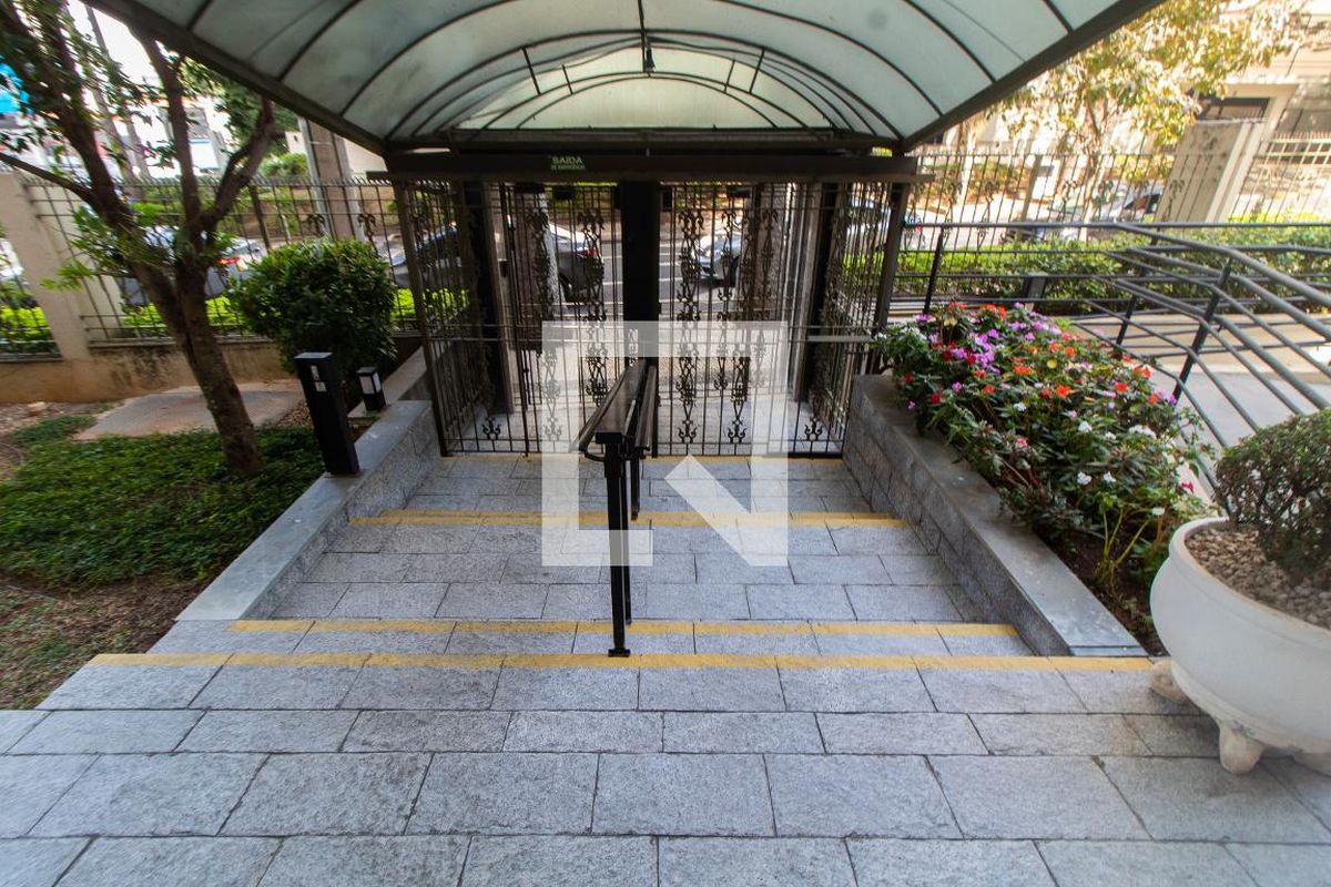 Apartamento à Venda - Cambuí, 3 Quartos,  156 m2 em , Campinas - sp | SoloBR