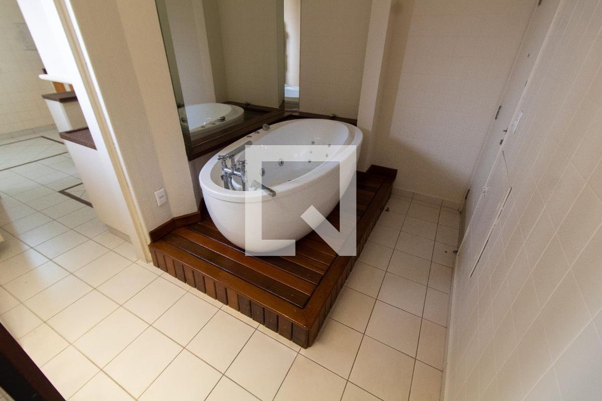 Apartamento à Venda - Cambuí, 3 Quartos,  156 m2 em , Campinas - sp | SoloBR