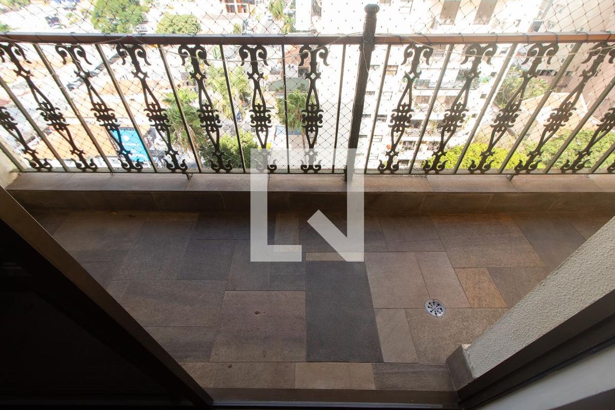 Apartamento à Venda - Cambuí, 3 Quartos,  156 m2 em , Campinas - sp | SoloBR