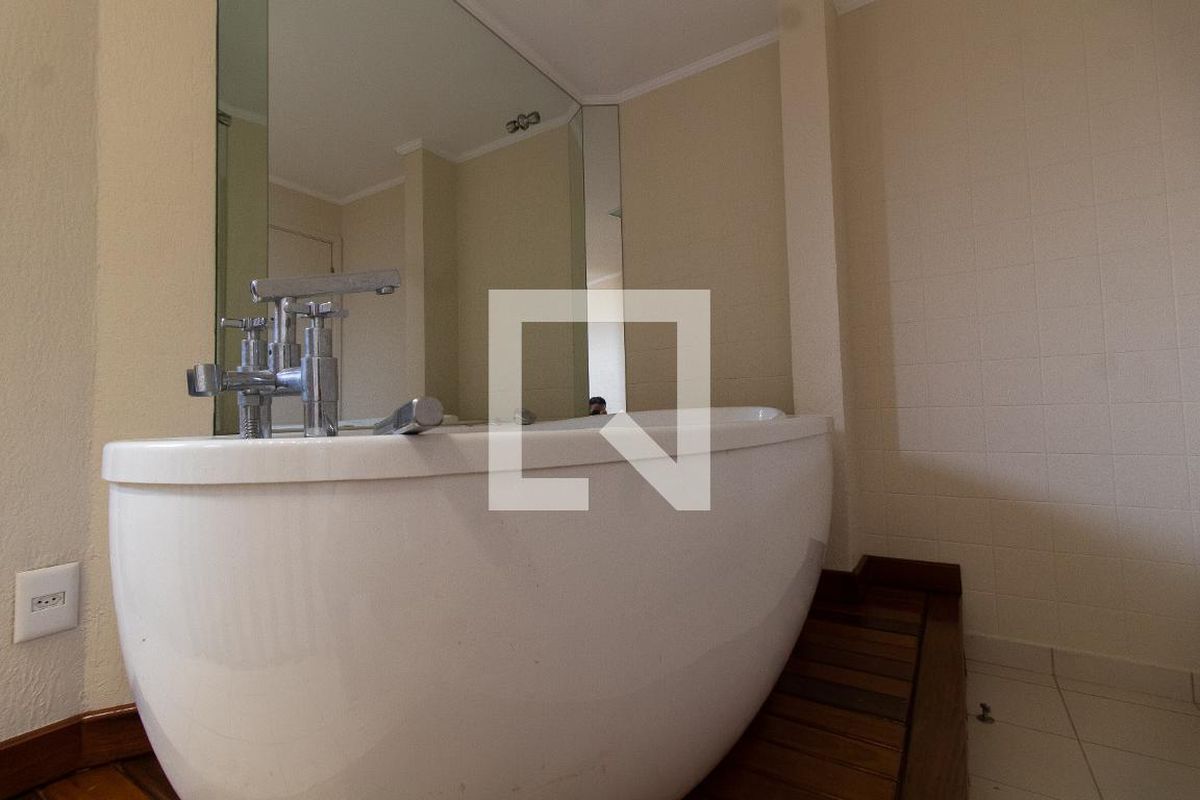 Apartamento à Venda - Cambuí, 3 Quartos,  156 m2 em , Campinas - sp | SoloBR