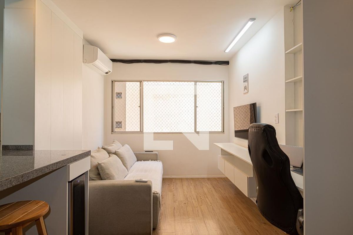 Apartamento, 1 quarto, 37 m² - Foto 2