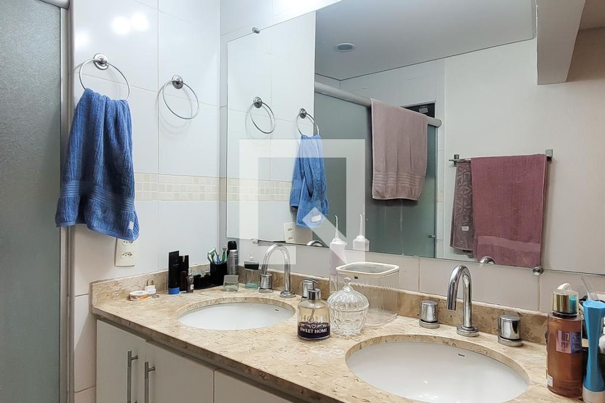 Apartamento à Venda - Centro, 2 Quartos,  100 m2 em , Campinas - sp | SoloBR