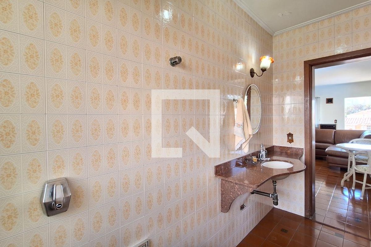 Casa, 4 quartos, 700 m² - Foto 26