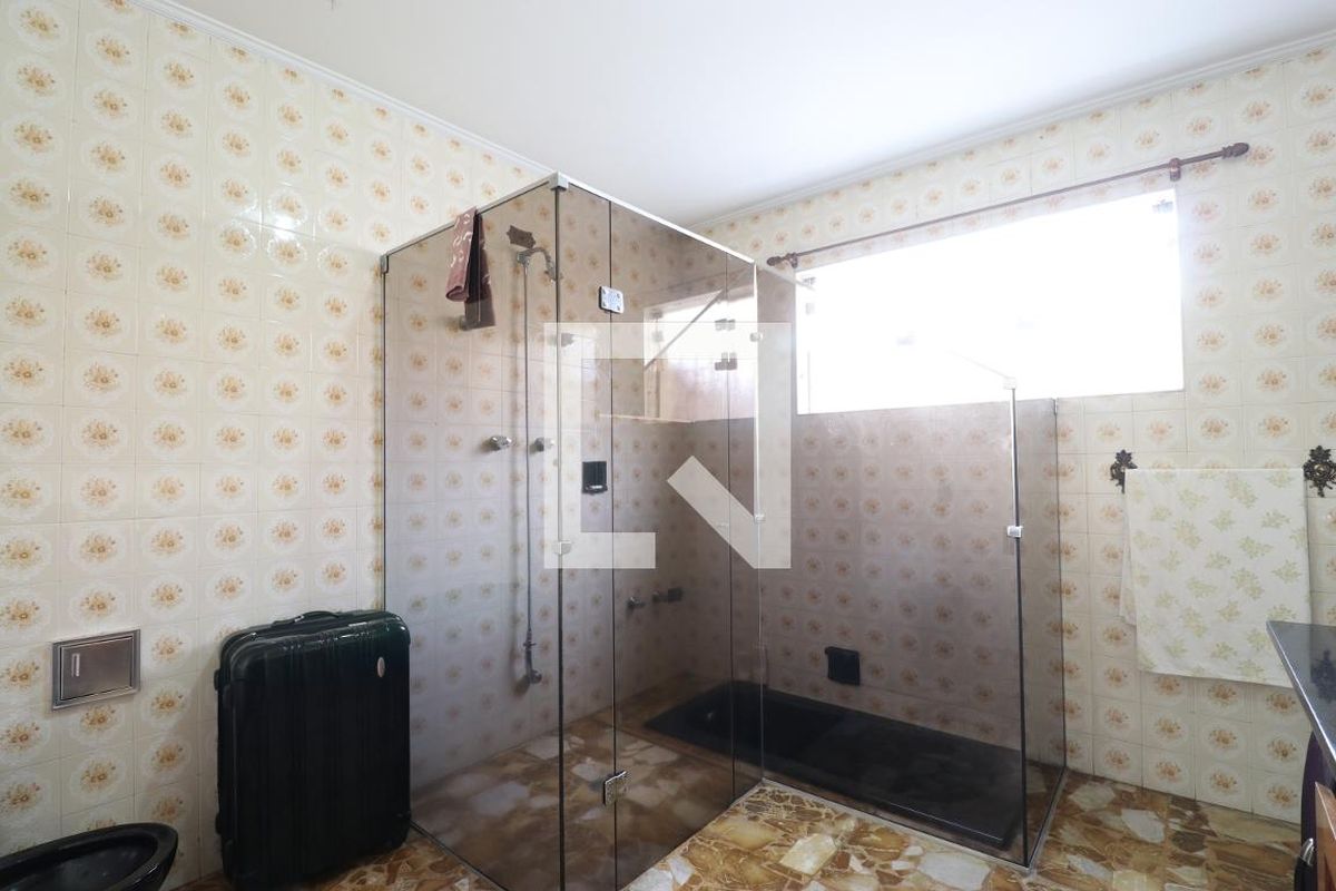 Casa, 4 quartos, 700 m² - Foto 48