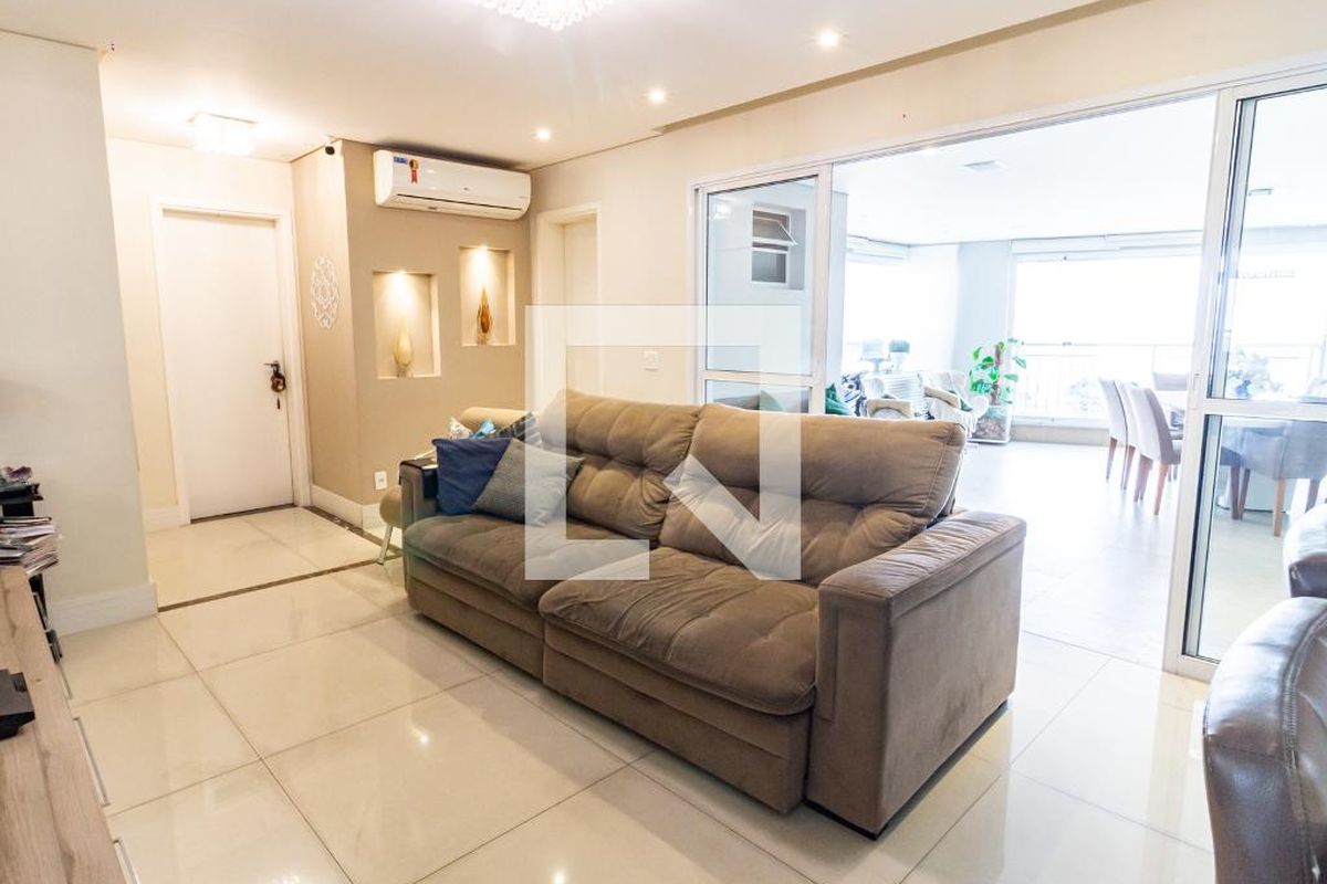 Apartamento, 3 quartos, 122 m² - Foto 2