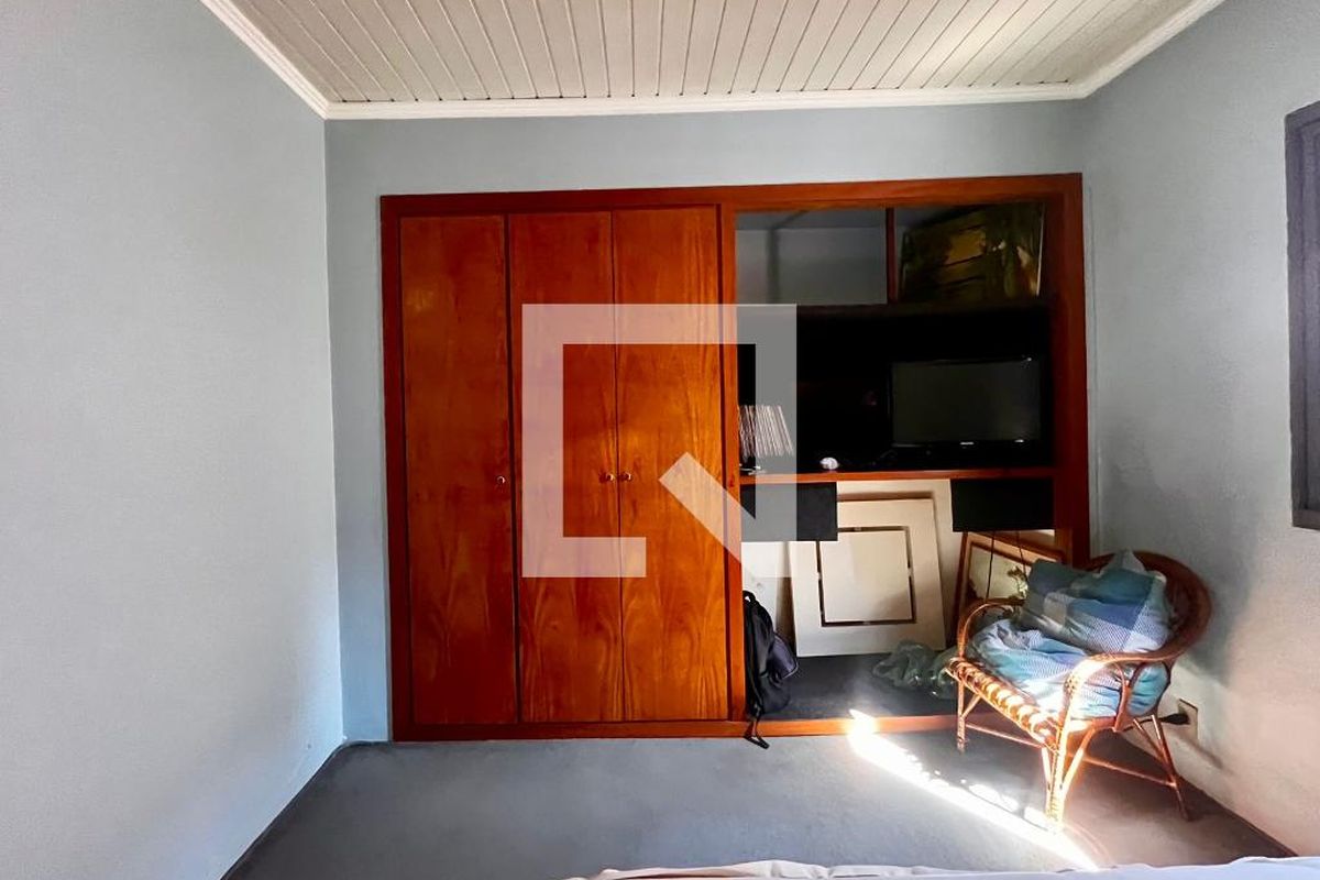 Casa à Venda - Taquaral, 3 Quartos,  141 m2 em , Campinas - sp | SoloBR