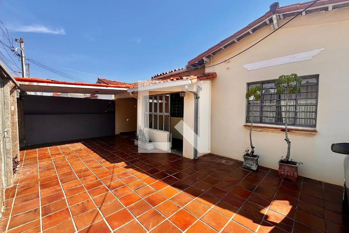 Casa à Venda - Taquaral, 3 Quartos,  141 m2 em , Campinas - sp | SoloBR