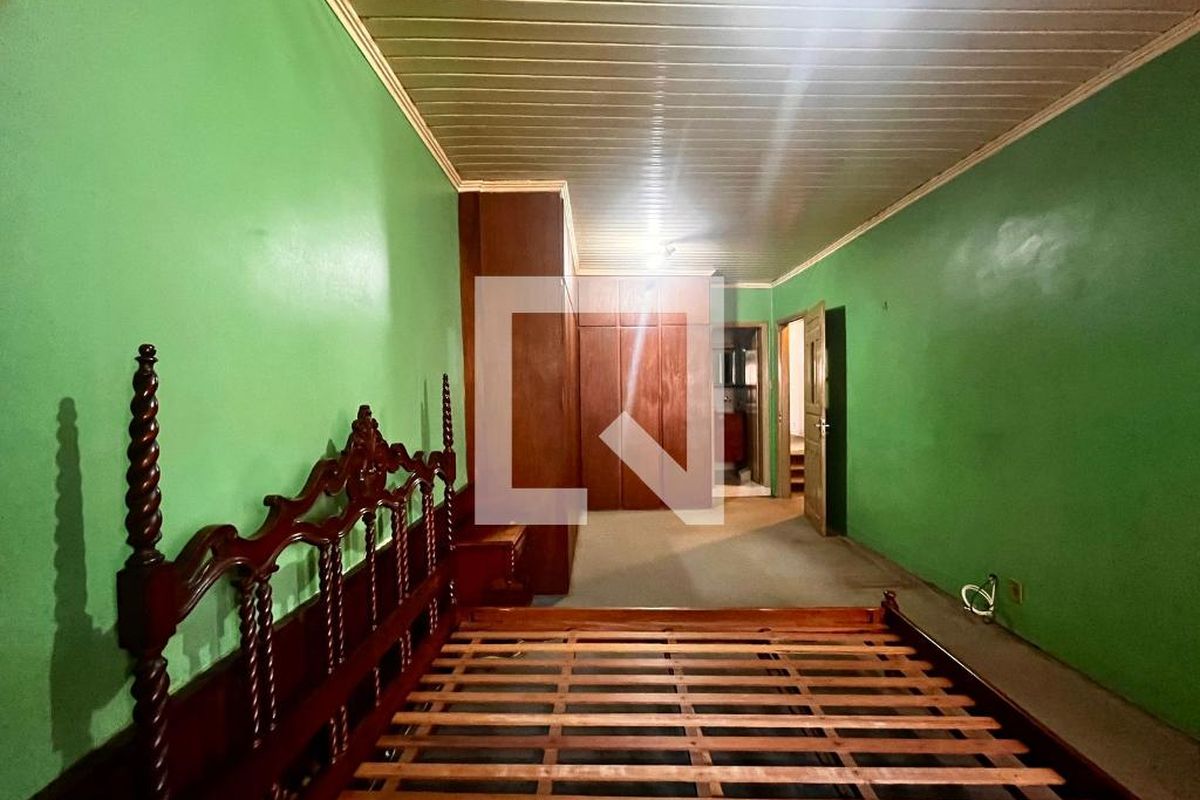 Casa à Venda - Taquaral, 3 Quartos,  141 m2 em , Campinas - sp | SoloBR