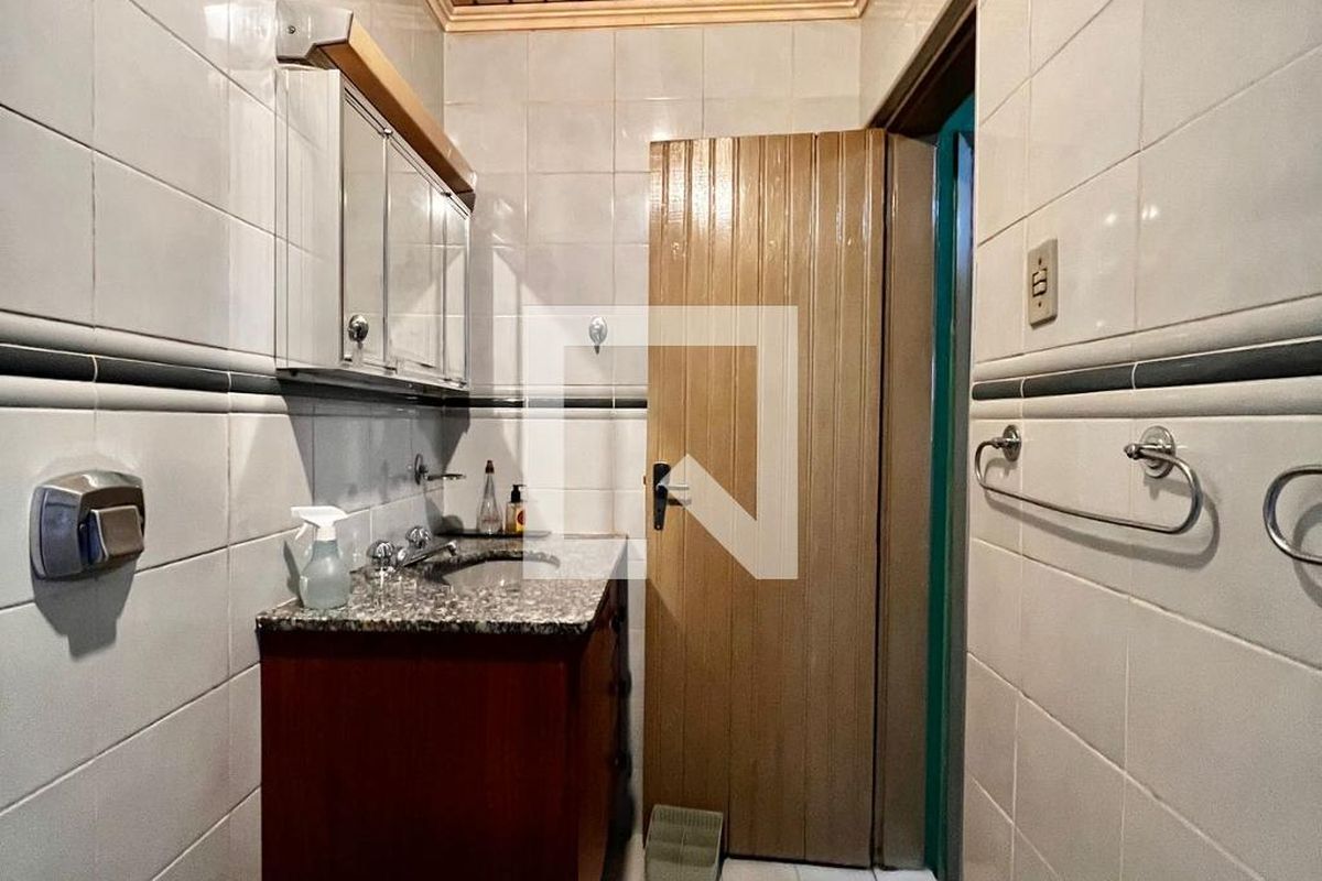 Casa à Venda - Taquaral, 3 Quartos,  141 m2 em , Campinas - sp | SoloBR
