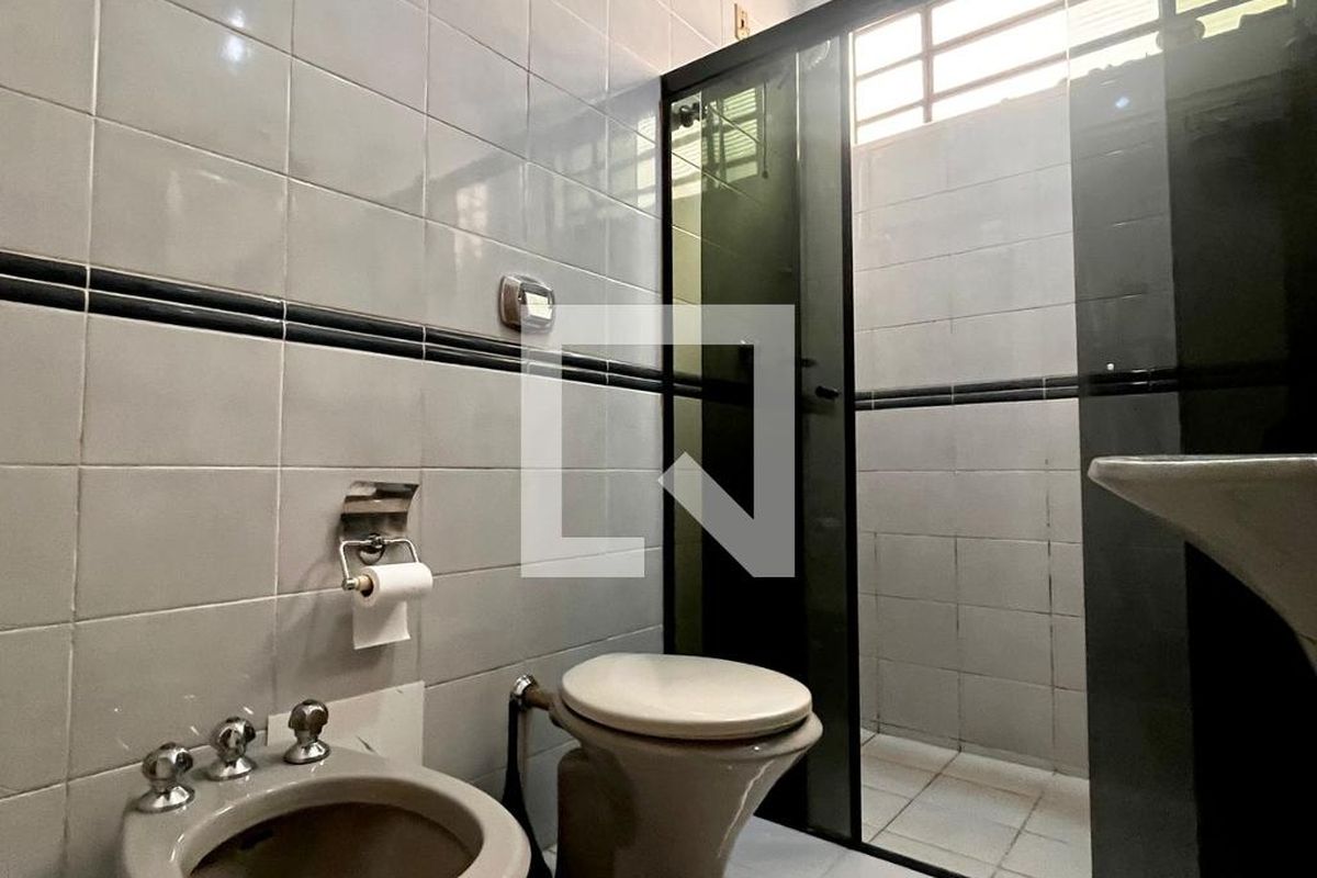 Casa à Venda - Taquaral, 3 Quartos,  141 m2 em , Campinas - sp | SoloBR