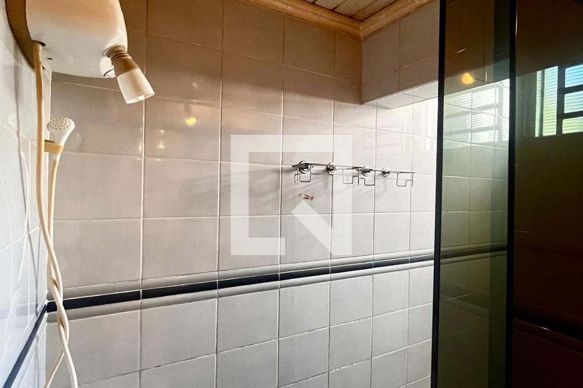 Casa à Venda - Taquaral, 3 Quartos,  141 m2 em , Campinas - sp | SoloBR