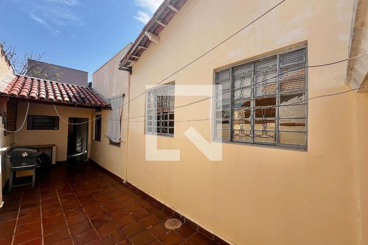 Casa à Venda - Taquaral, 3 Quartos,  141 m2 em , Campinas - sp | SoloBR