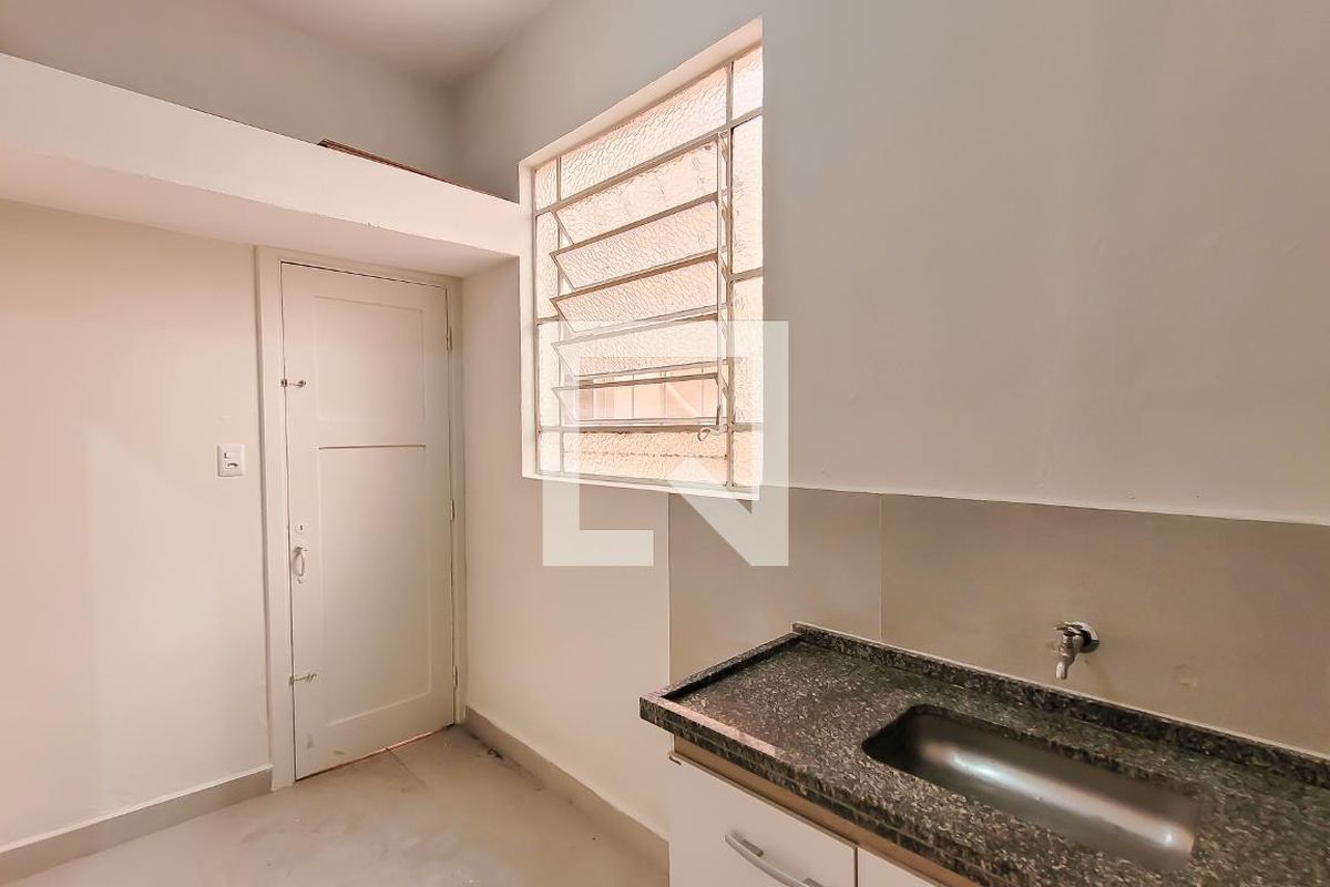 Apartamento à Venda - Centro, 1 Quarto,  90 m2 em , Campinas - sp | SoloBR