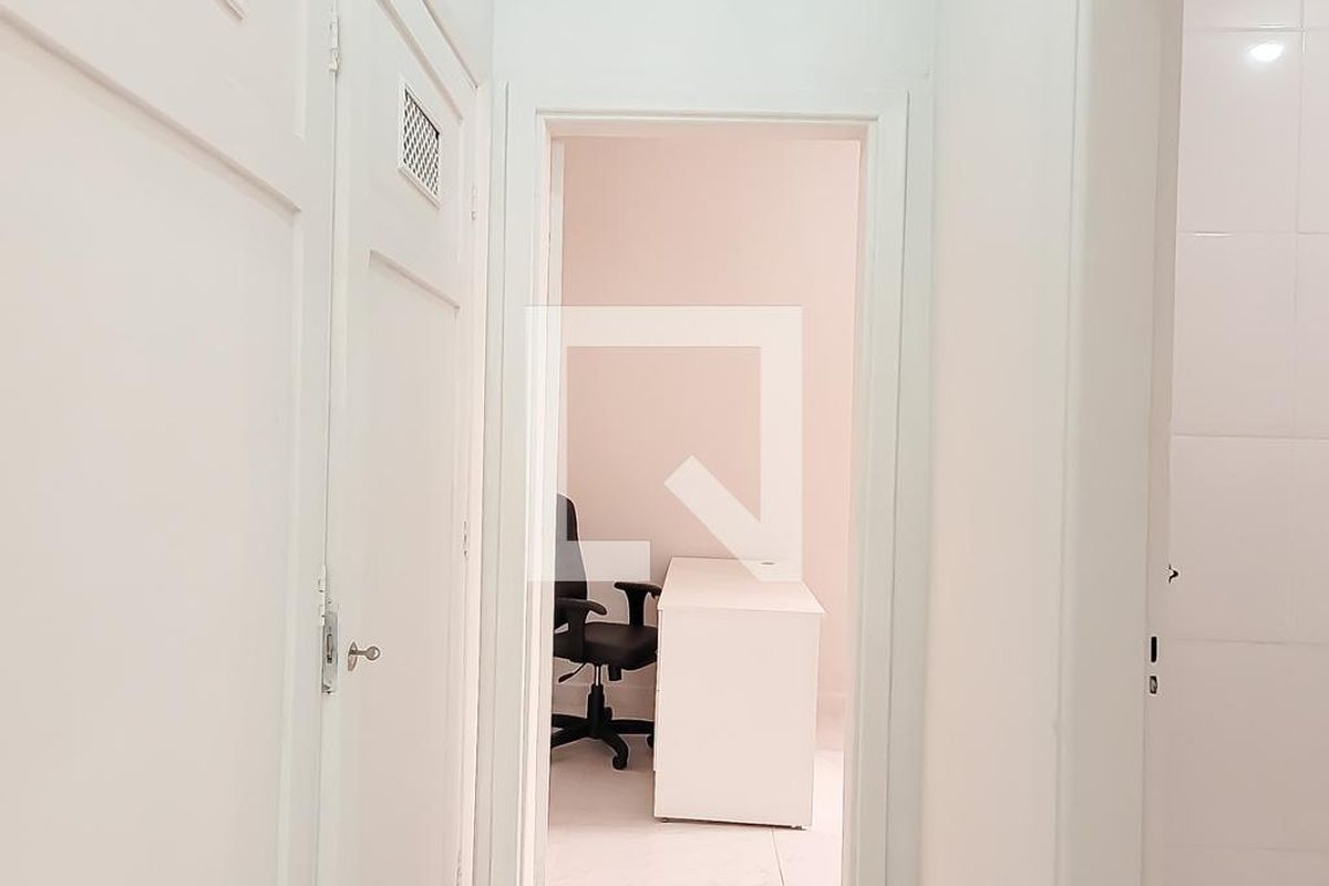 Apartamento à Venda - Centro, 1 Quarto,  90 m2 em , Campinas - sp | SoloBR