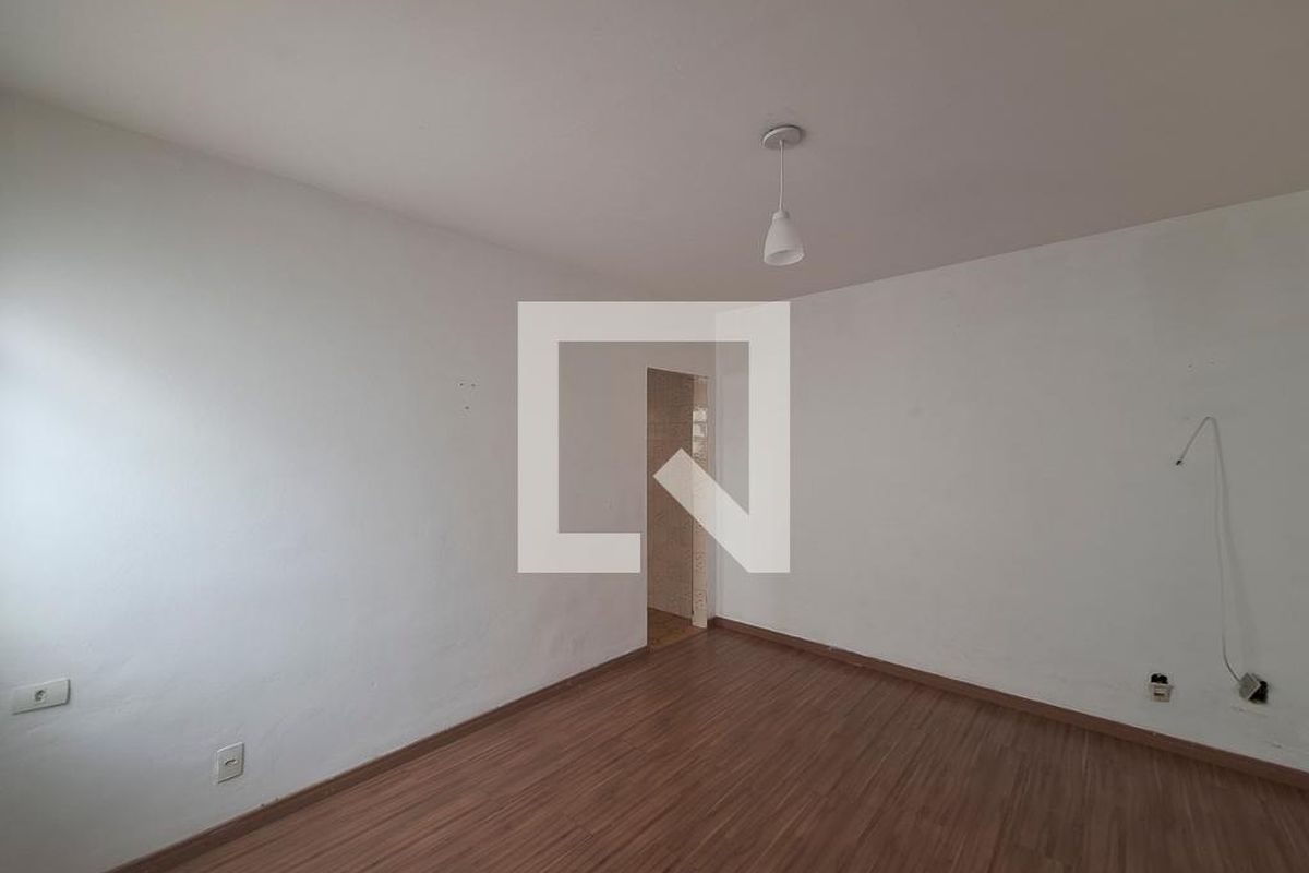 Casa, 2 quartos, 70 m² - Foto 4