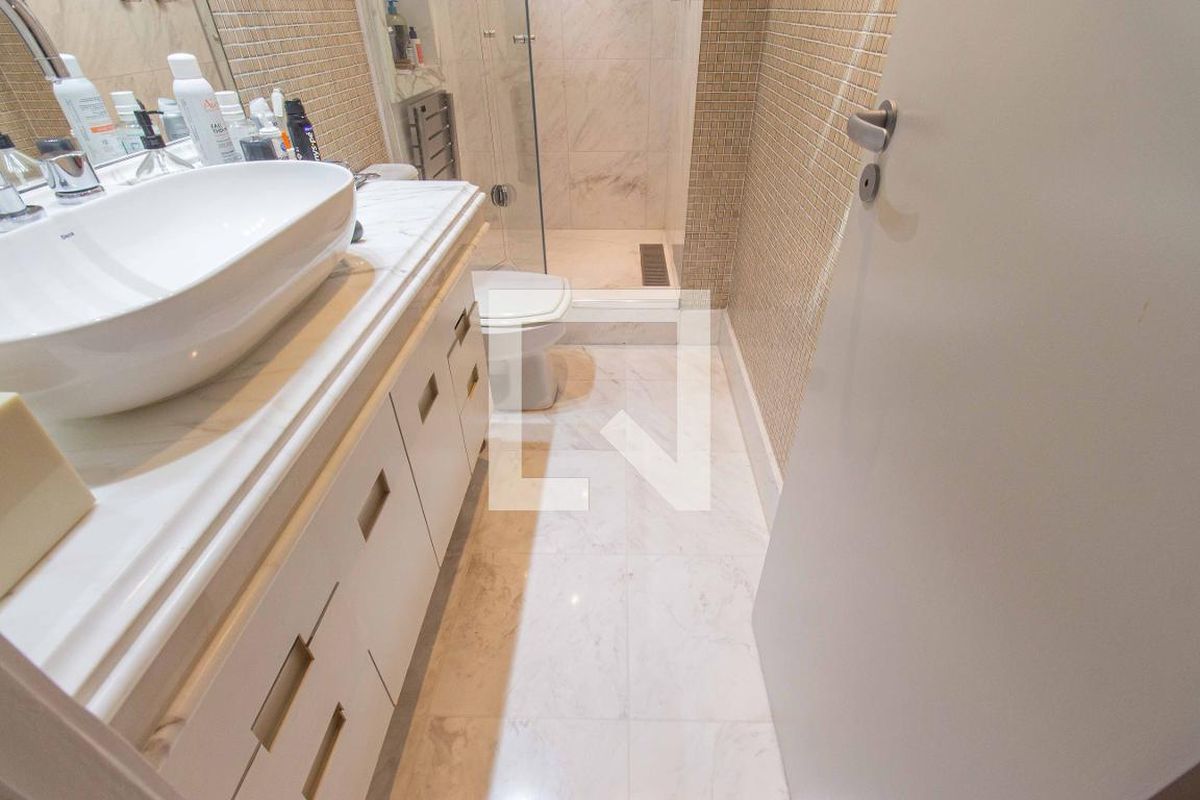 Apartamento, 3 quartos, 170 m² - Foto 35