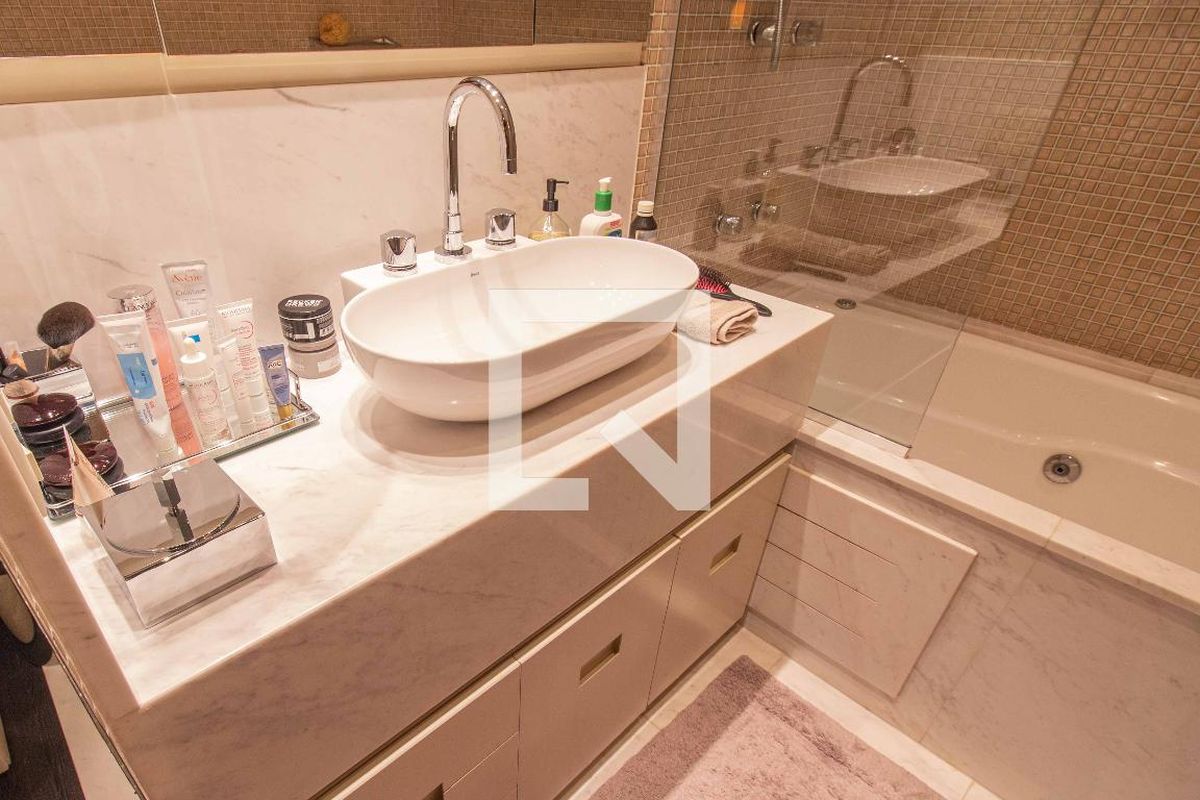 Apartamento, 3 quartos, 170 m² - Foto 30