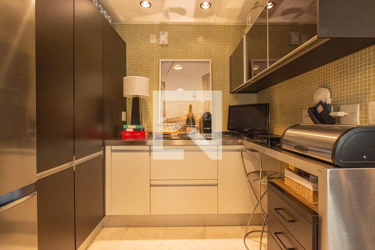 Apartamento, 3 quartos, 170 m² - Foto 46