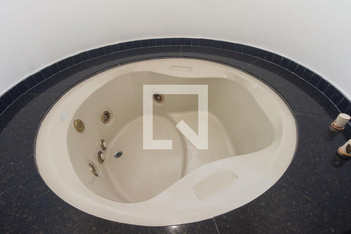 Apartamento, 4 quartos, 244 m² - Foto 113