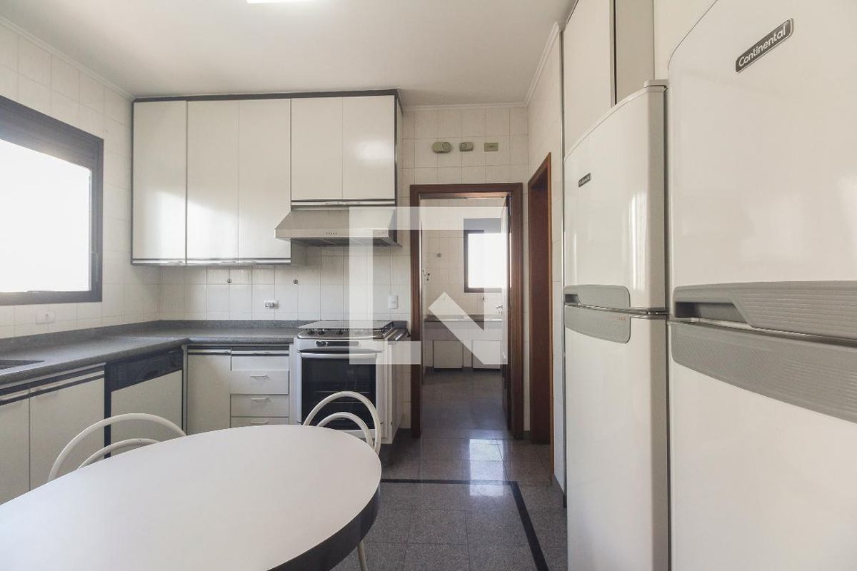 Apartamento, 4 quartos, 244 m² - Foto 115