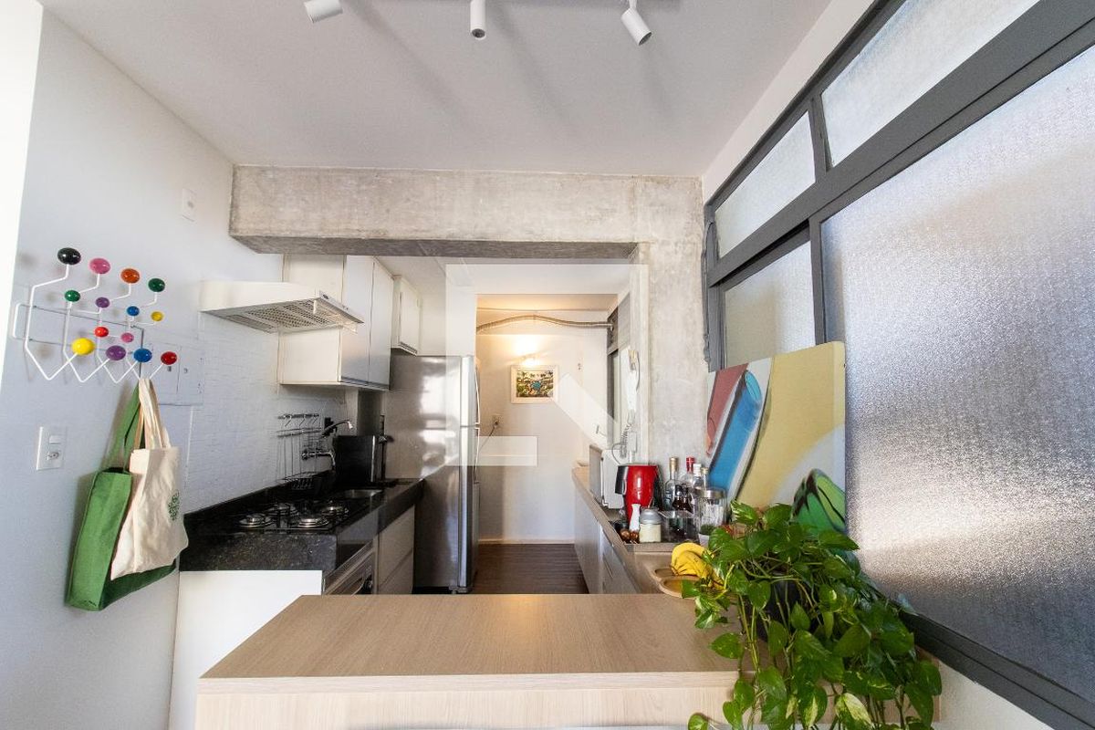 Apartamento à Venda - Cambuí, 2 Quartos,  74 m2 em , Campinas - sp | SoloBR
