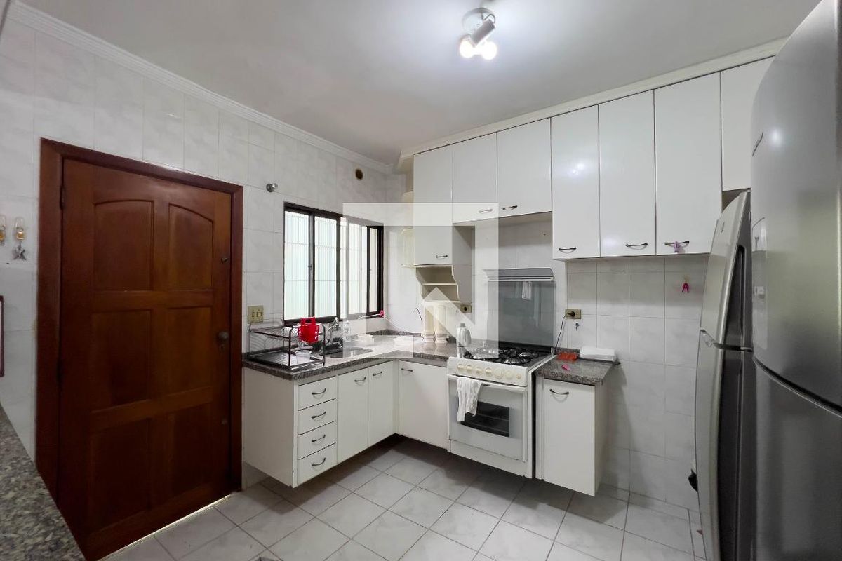 Casa, 3 quartos, 232 m² - Foto 66