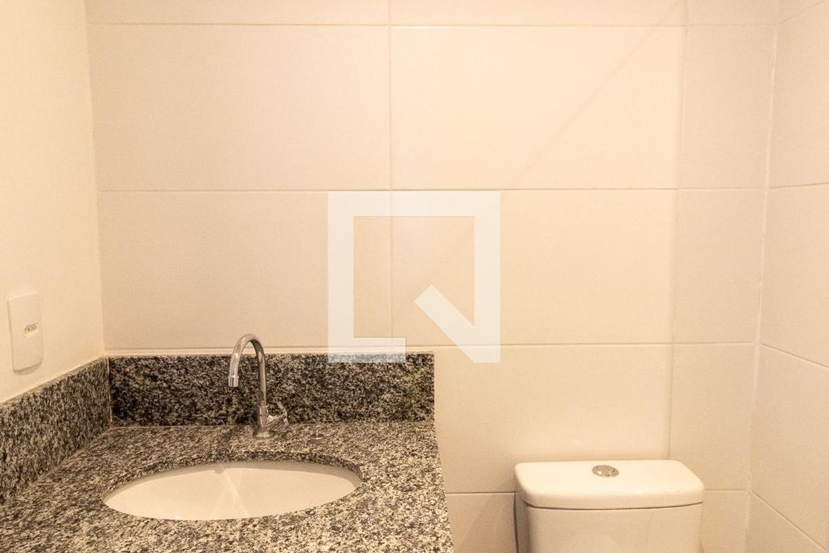 Apartamento à Venda - Centro, 2 Quartos,  46 m2 em , Campinas - sp | SoloBR