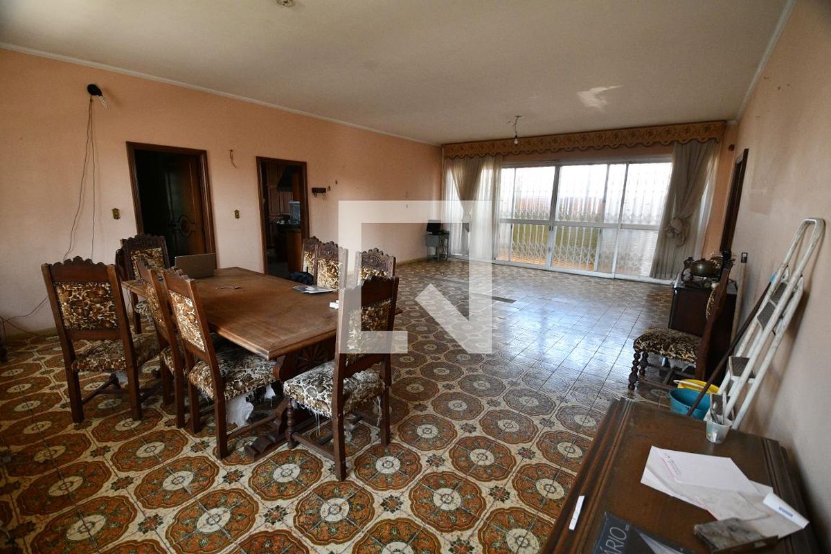 Casa à Venda - Guanabara, 7 Quartos,  1570 m2 em , Campinas - sp | SoloBR
