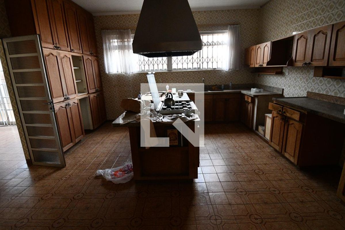 Casa à Venda - Guanabara, 7 Quartos,  1570 m2 em , Campinas - sp | SoloBR